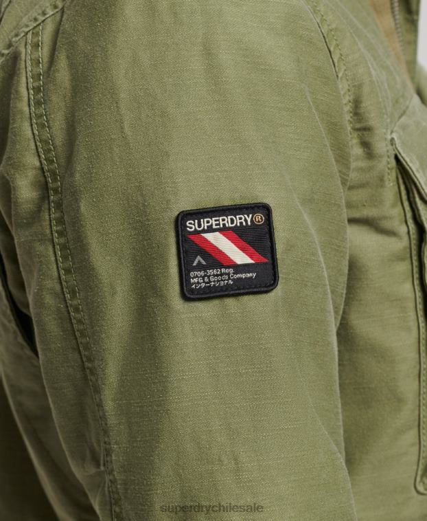 hombres Superdry caqui chaqueta militar con forro de borreguito de campo m65 2R68Z4689