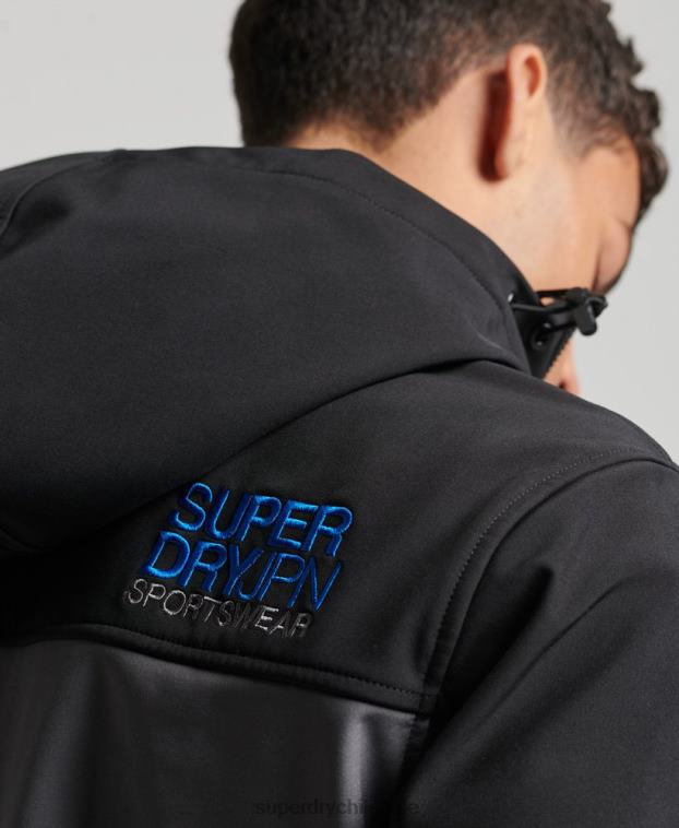 hombres Superdry gris oscuro chaqueta de senderismo 2R68Z917