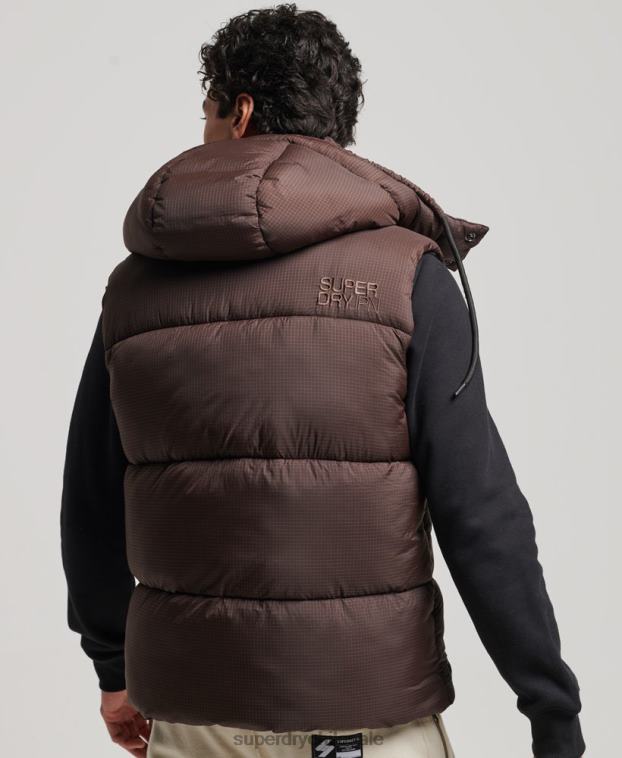 hombres Superdry marrón chaleco acolchado corto touchline 2R68Z958