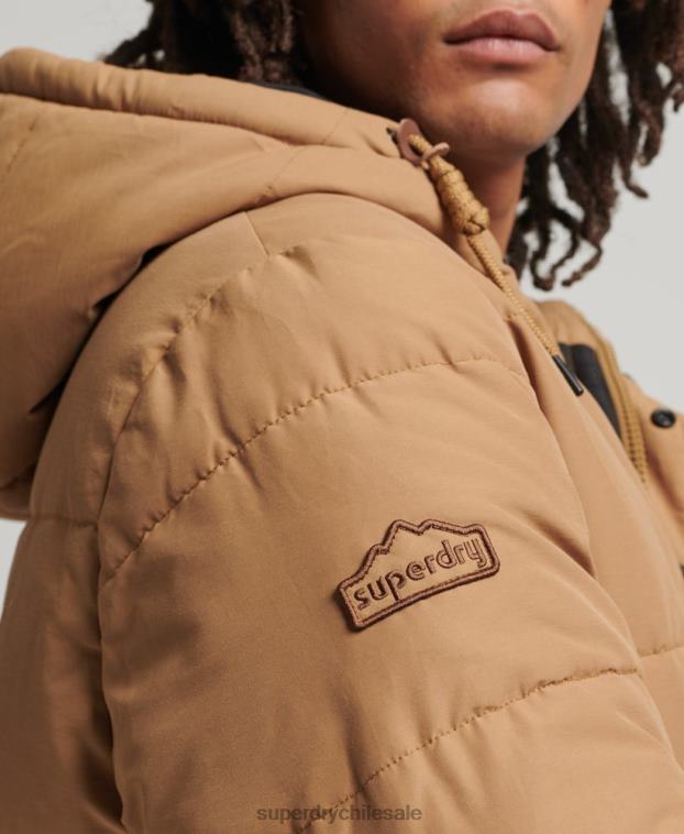 hombres Superdry marrón chaqueta acolchada de montaña 2R68Z4467