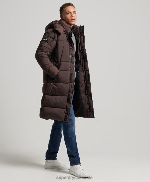 hombres Superdry marrón chaqueta acolchada larga con tejido ripstop 2R68Z4454