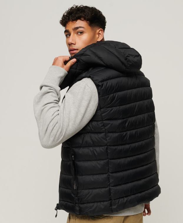 hombres Superdry negro chaleco acolchado clásico con capucha 2R68Z1052