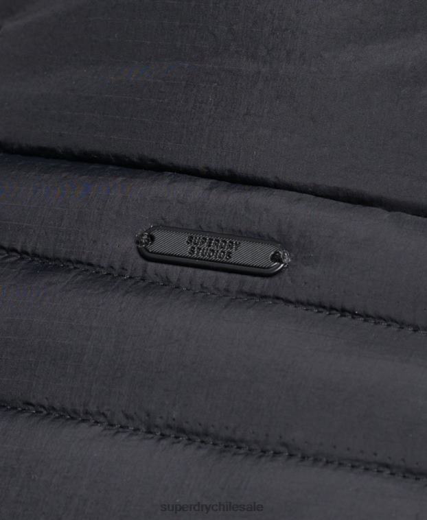 hombres Superdry negro chaleco acolchado ligero 2R68Z4435