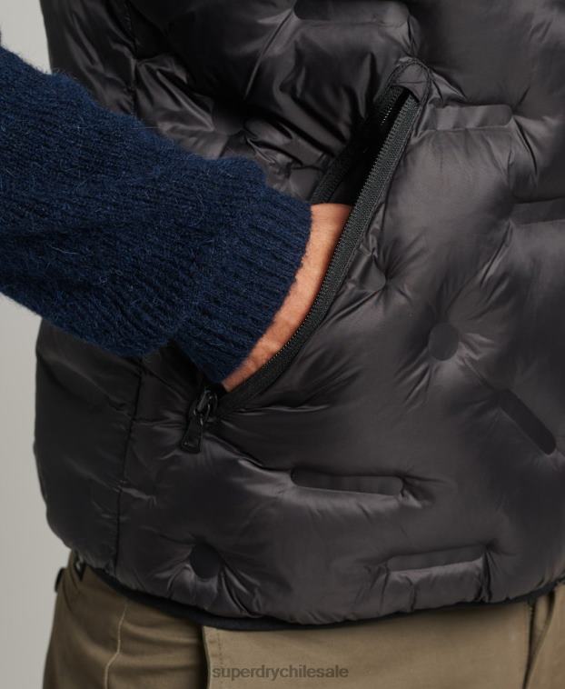 hombres Superdry negro chaleco acolchado ligero corto 2R68Z4476