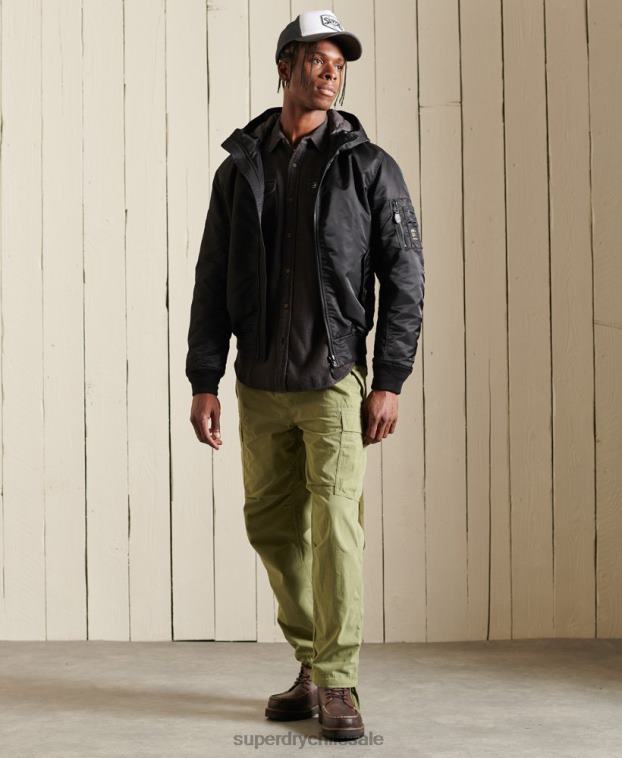 hombres Superdry negro chamarra bomber ma1 con capucha 2R68Z4673