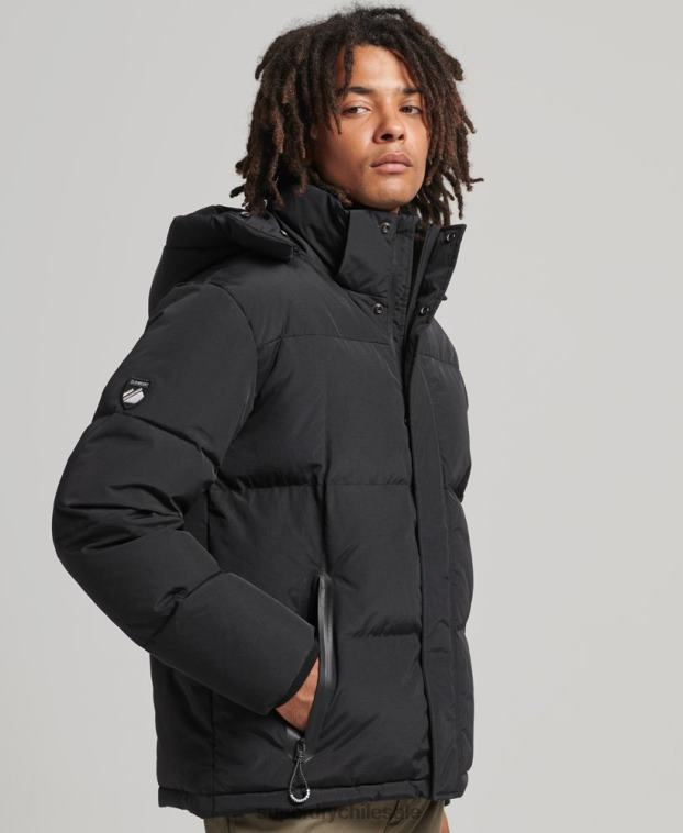 hombres Superdry negro chamarra capitonada con capucha 2R68Z1000