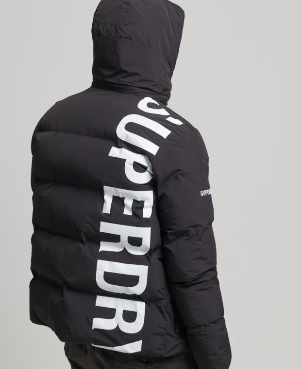 hombres Superdry negro chamarra corta acolchada 2R68Z4501