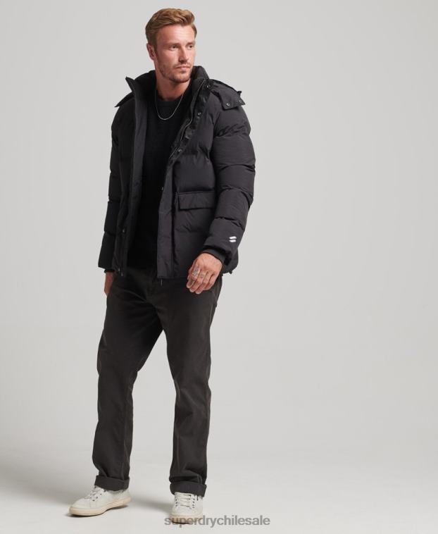 hombres Superdry negro chamarra corta acolchada 2R68Z4501