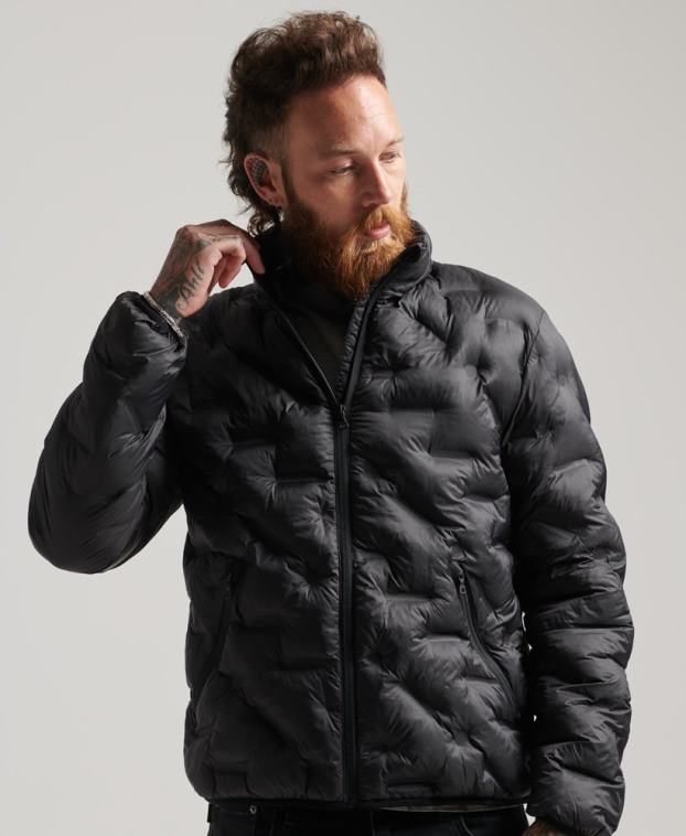 hombres Superdry negro chaqueta acolchada termosellada 2R68Z1046