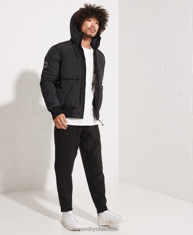 hombres Superdry negro chaqueta recreativa montaña 2R68Z4587