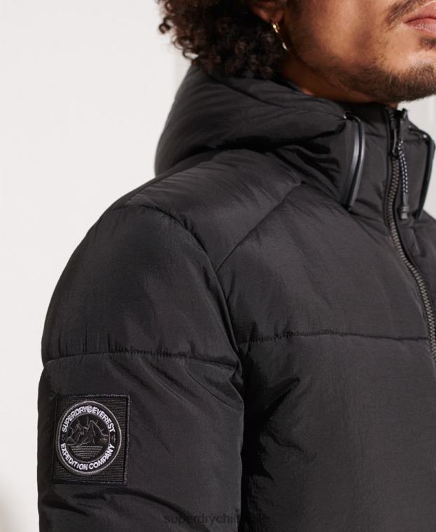hombres Superdry negro chaqueta recreativa montaña 2R68Z4587