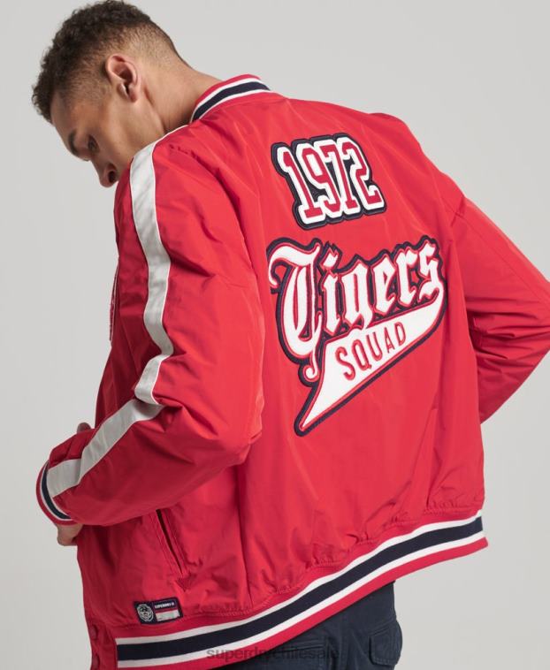 hombres Superdry rojo chamarra bomber universitaria de lujo 2R68Z4612