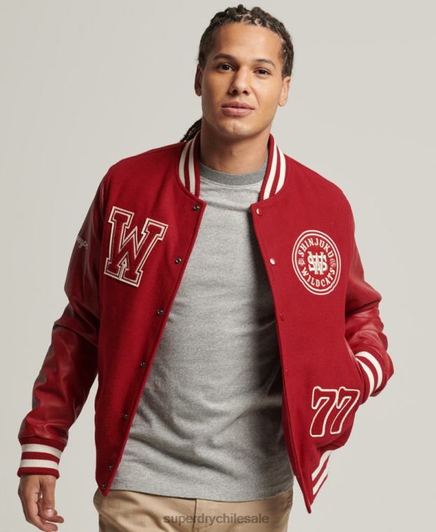 hombres Superdry rojo chamarra con parche del equipo universitario vintage 2R68Z4582