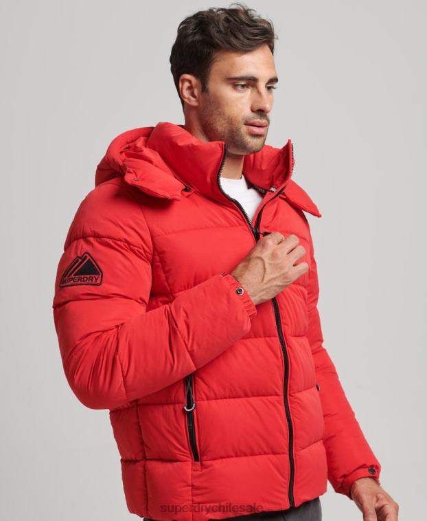 hombres Superdry rojo chaqueta acolchada de montaña de microfibra 2R68Z1115