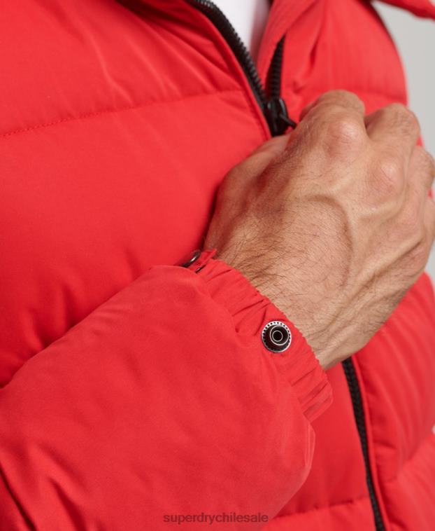 hombres Superdry rojo chaqueta acolchada de montaña de microfibra 2R68Z1115