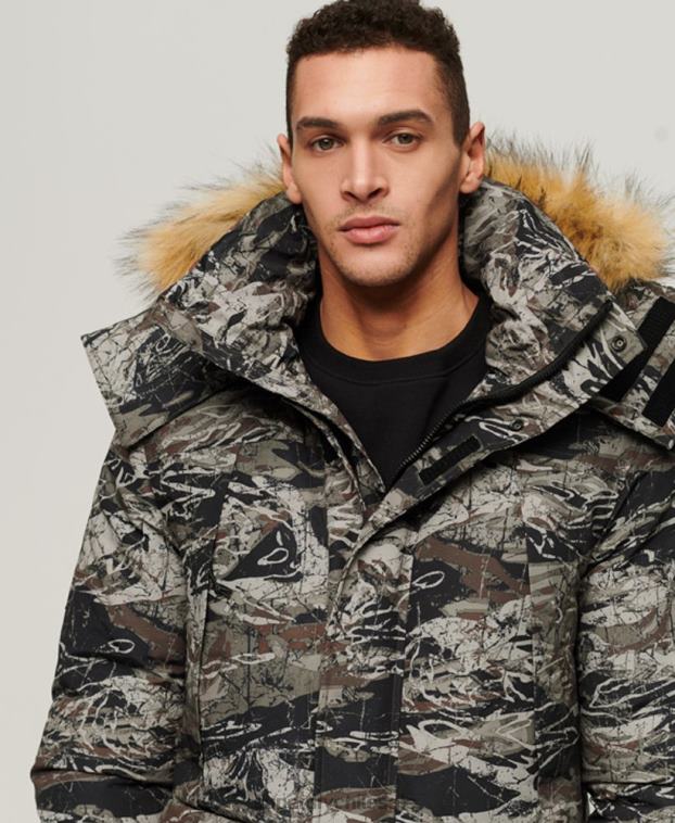 hombres Superdry verde chamarra parka Everest con capucha de piel sintética 2R68Z4547