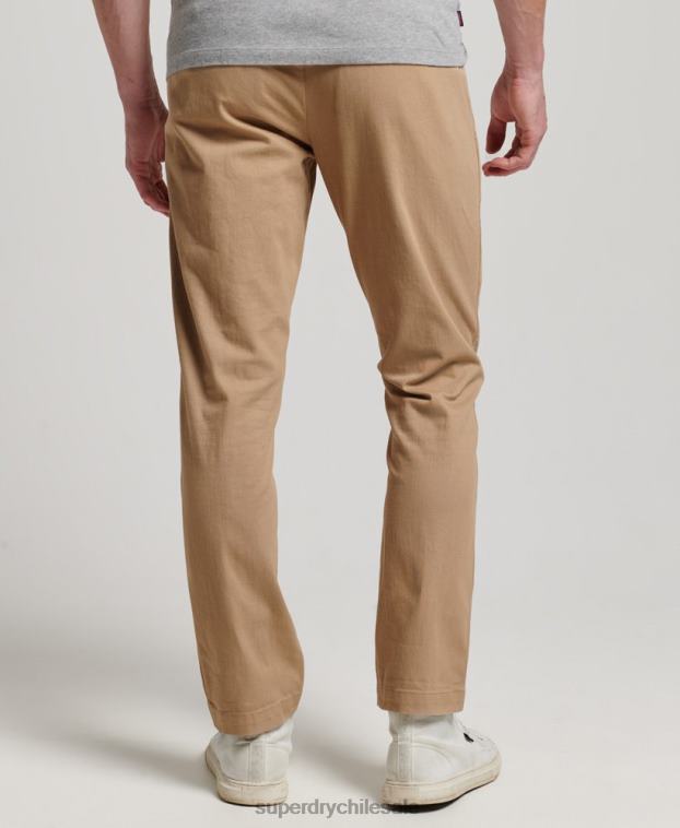 hombres Superdry beige pantalones chinos slim oficiales 2R68Z91