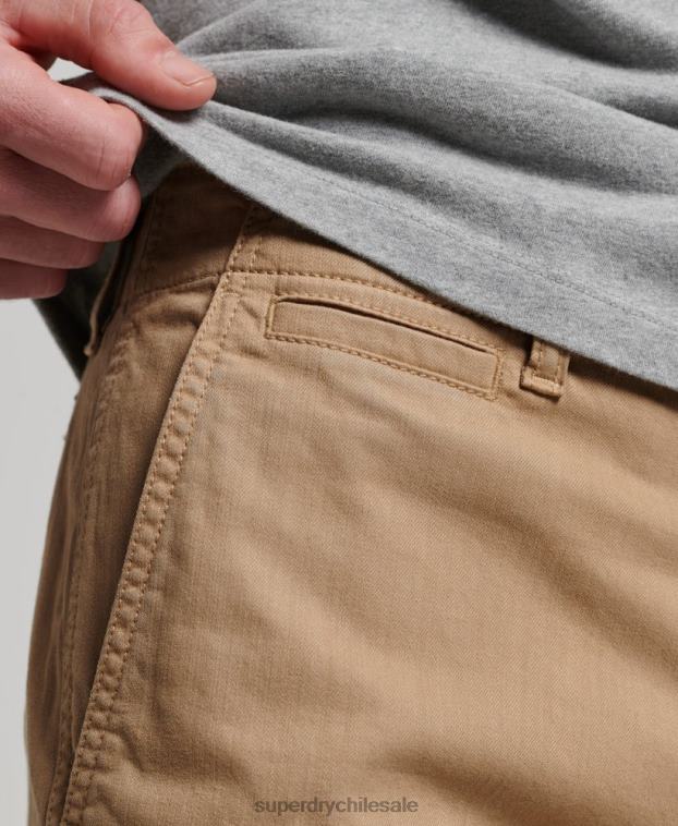 hombres Superdry beige pantalones chinos slim oficiales 2R68Z91