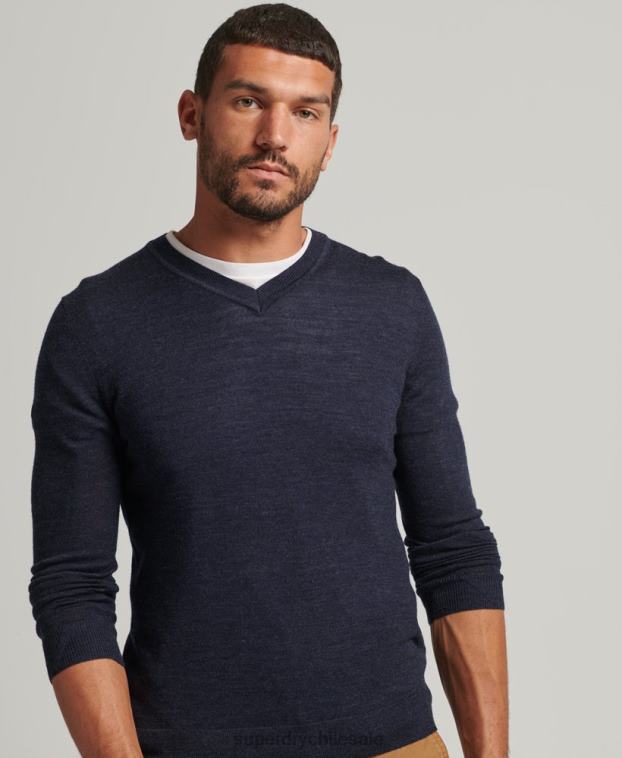hombres Superdry Armada jersey de merino con cuello de pico 2R68Z1246