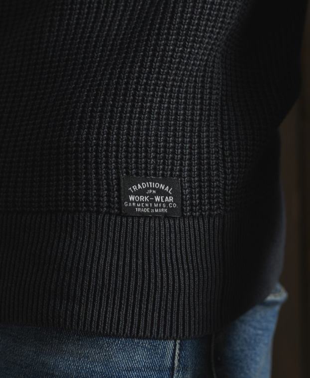 hombres Superdry negro jersey con cuello redondo Academy con textura teñida 2R68Z5336