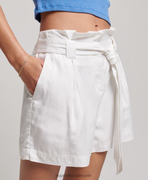 mujer Superdry blanco pantalones cortos de bolsa de papel 2R68Z3168