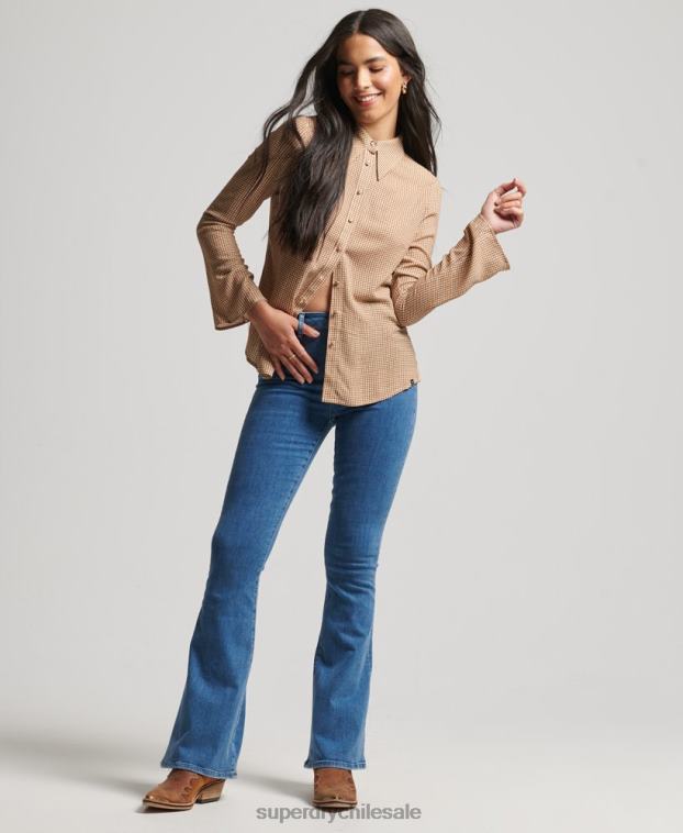 mujer Superdry marrón camisa de manga larga con estampado de los años 70 2R68Z6515