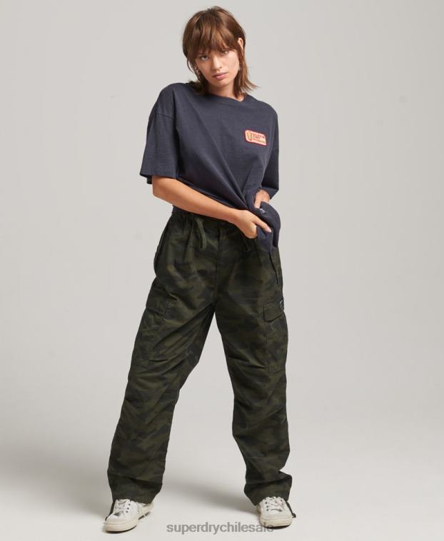 mujer Superdry Armada camiseta holgada con parche del logo de los años 90 2R68Z2836
