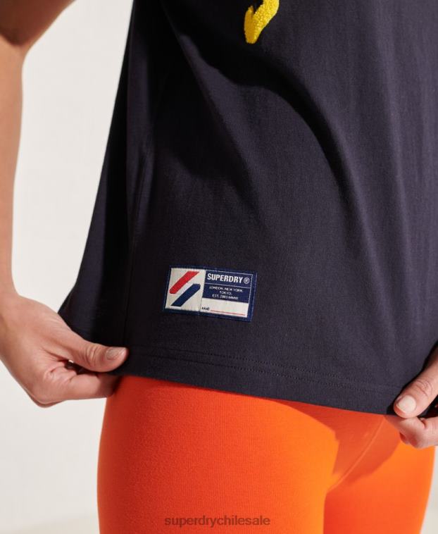 mujer Superdry Armada playera boxy con arco universitario 2R68Z2842