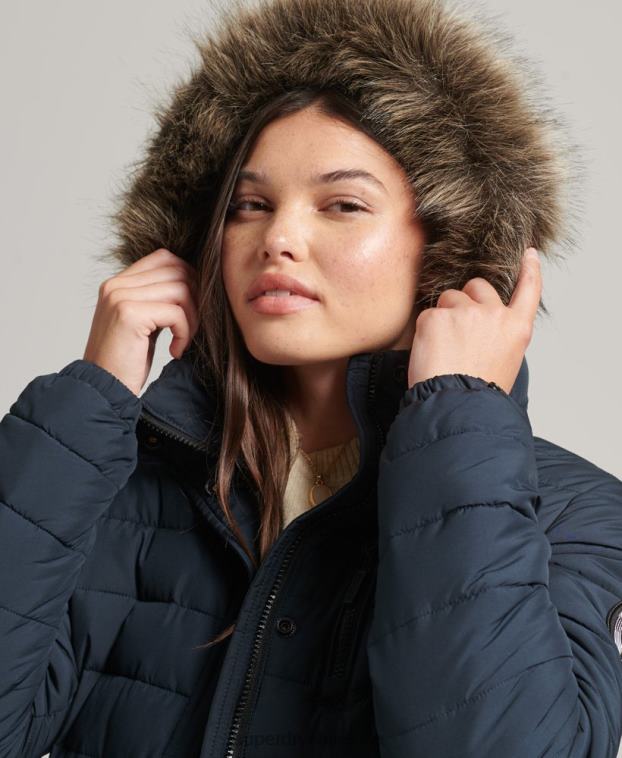 mujer Superdry Armada chamarra acolchada de pelo sintético con capucha 2R68Z3605