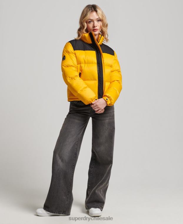 mujer Superdry amarillo chaqueta acolchada con código sportstyle 2R68Z5511