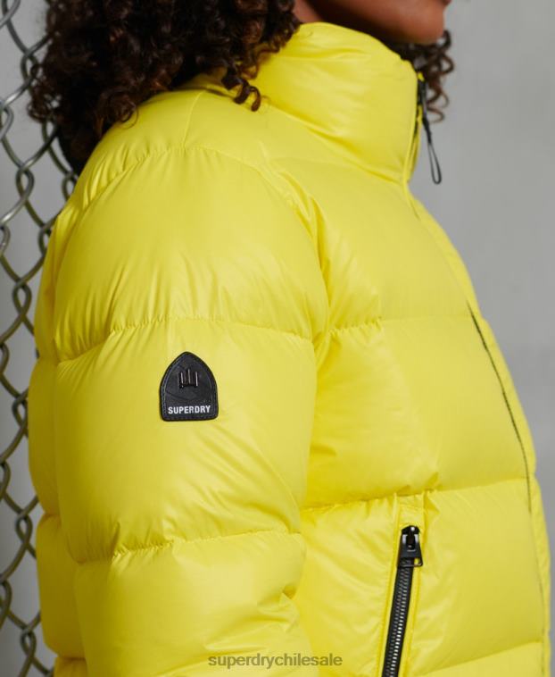 mujer Superdry amarillo chaqueta acolchada de plumón alpino de lujo 2R68Z5634