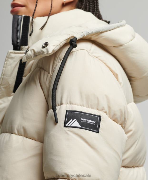 mujer Superdry beige chaqueta acolchada larga con tejido ripstop 2R68Z3756