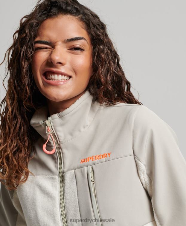 mujer Superdry crema chaqueta de trekking híbrida de código 2R68Z3616