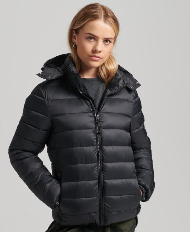 mujer Superdry negro chamarra acolchada clásica con capucha 2R68Z3565