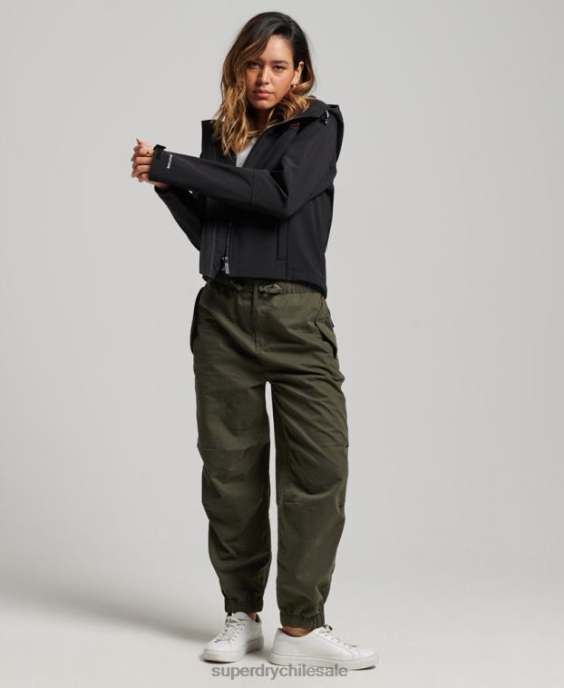 mujer Superdry negro chamarra softshell con capucha de código trekker 2R68Z3529