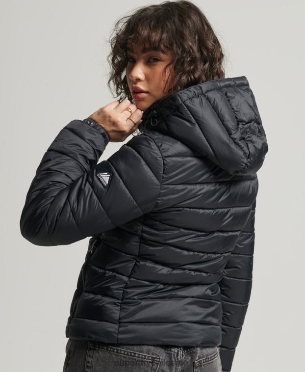 mujer Superdry negro chaqueta acolchada clásica de fuji 2R68Z3794