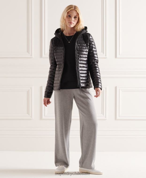 mujer Superdry negro chaqueta de plumas con núcleo en contraste de studios 2R68Z5710
