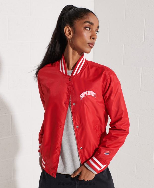 mujer Superdry rojo chamarra de béisbol clásica del equipo universitario 2R68Z5482