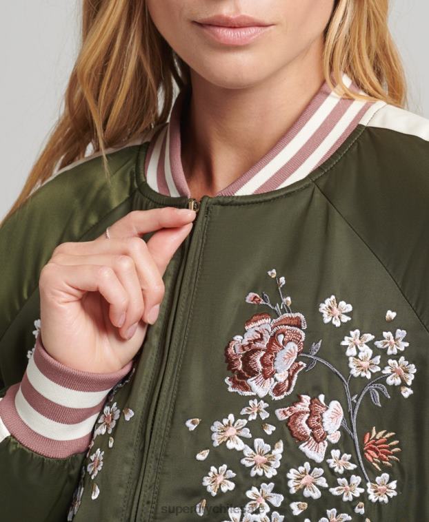 mujer Superdry verde chamarra bomber con bordado sukajan 2R68Z5660
