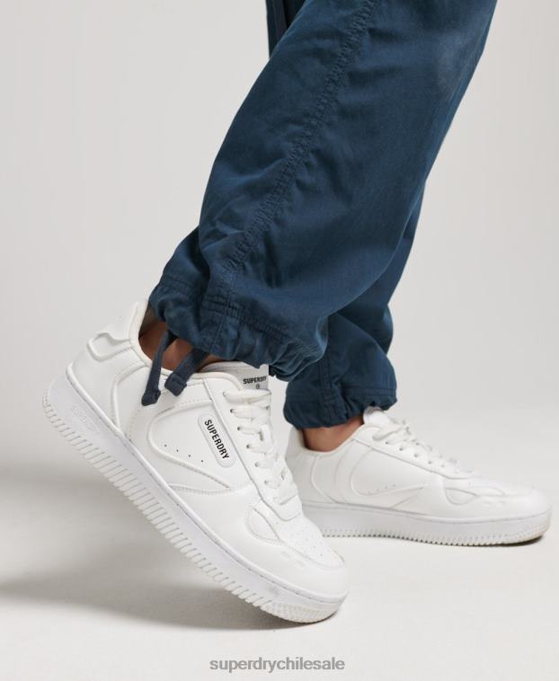 mujer Superdry Armada pantalones de algodón orgánico con agarre de paracaídas 2R68Z2600