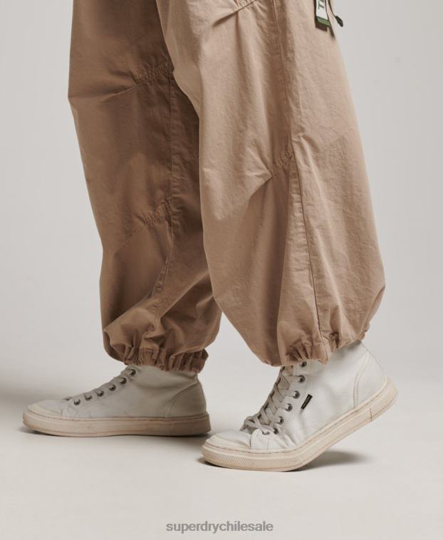 mujer Superdry marrón pantalones holgados de paracaídas 2R68Z1961