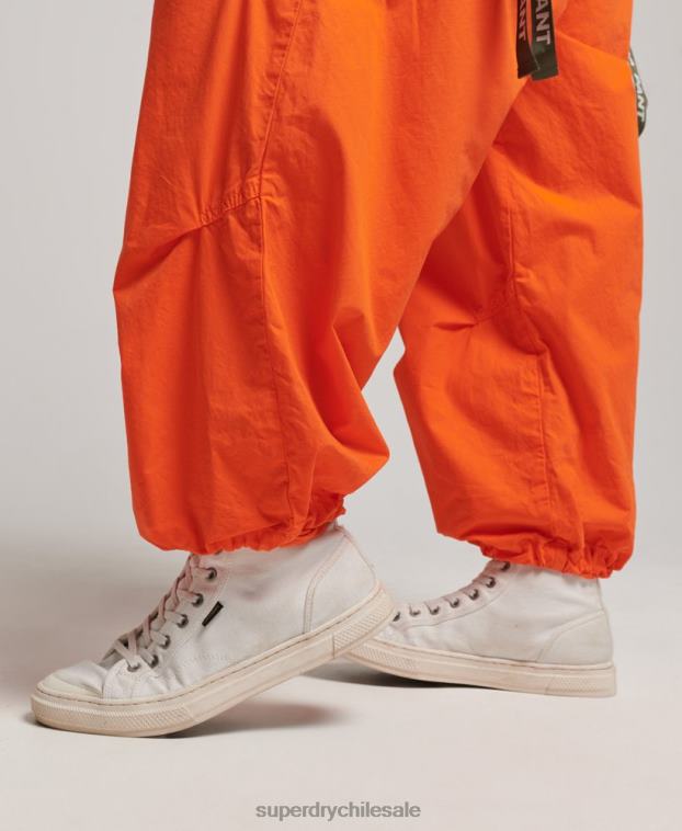 mujer Superdry naranja pantalones holgados de paracaídas 2R68Z1973