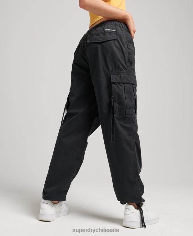 mujer Superdry negro pantalones de algodón orgánico con agarre de paracaídas 2R68Z2608