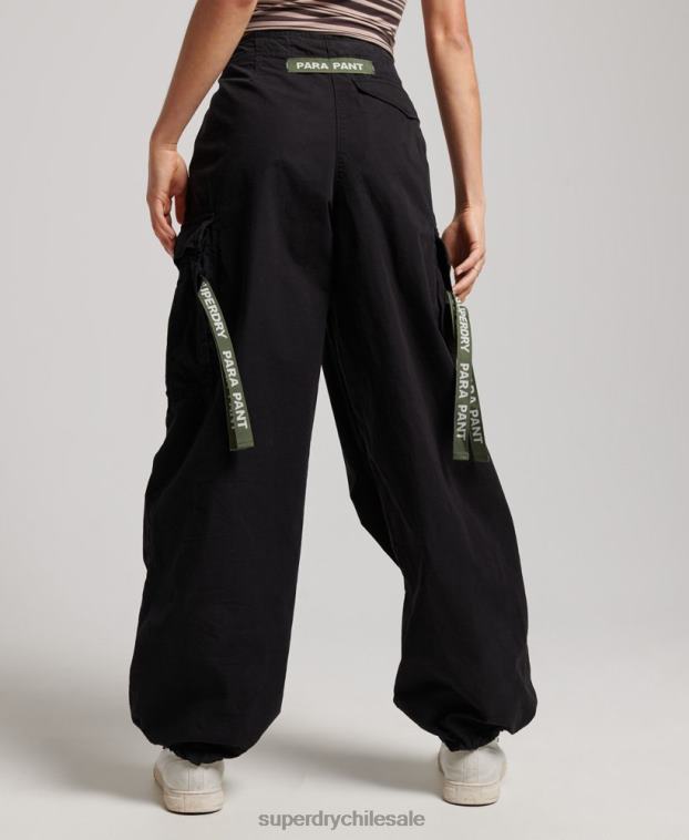 mujer Superdry negro pantalones holgados de paracaídas 2R68Z2013