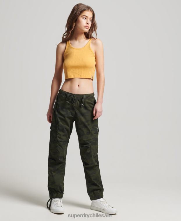 mujer Superdry verde pantalones de algodón orgánico con agarre de paracaídas 2R68Z2584